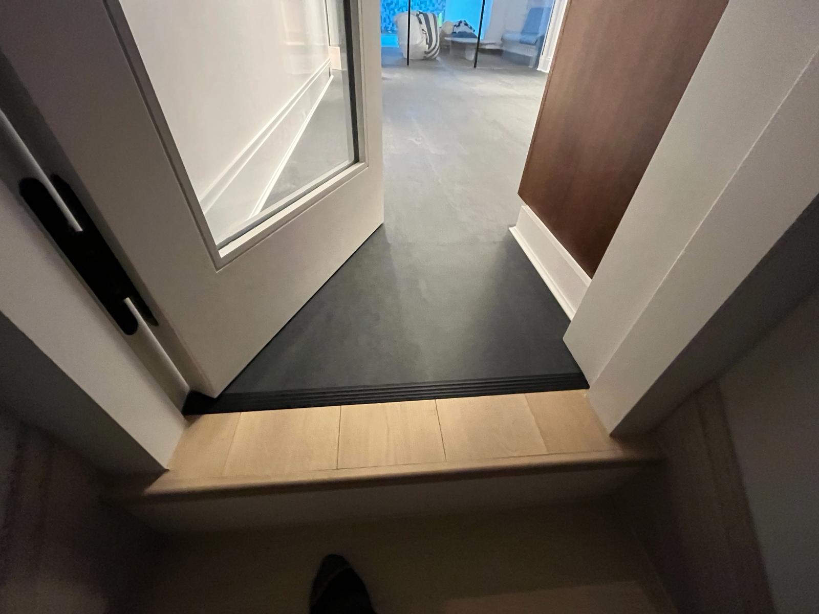 Home Gym Flooring | Rubber, LVT, Tiles, Mats