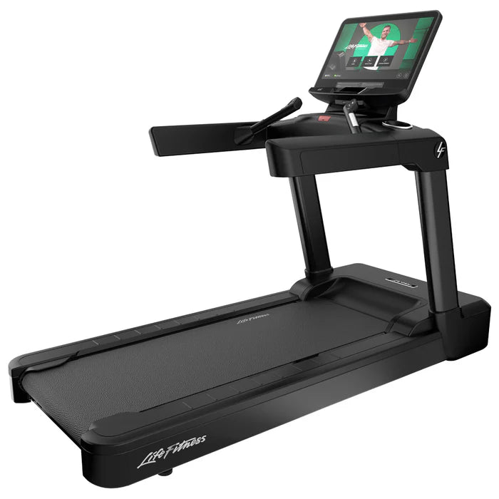 Life Fitness Club Series +Treadmill with SE4HD Console