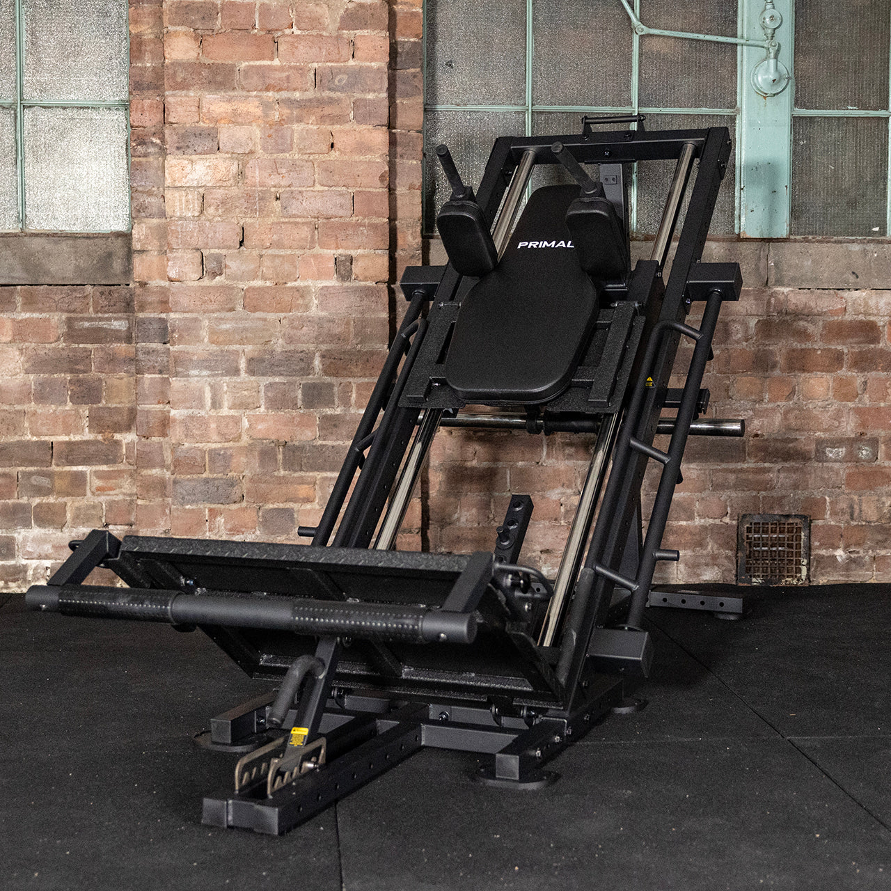 Squat Machines - Training Station