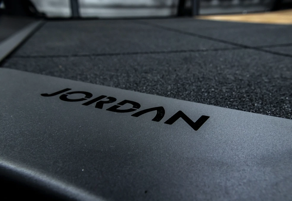 Jordan Olympic Oak Centre Lifting Platform