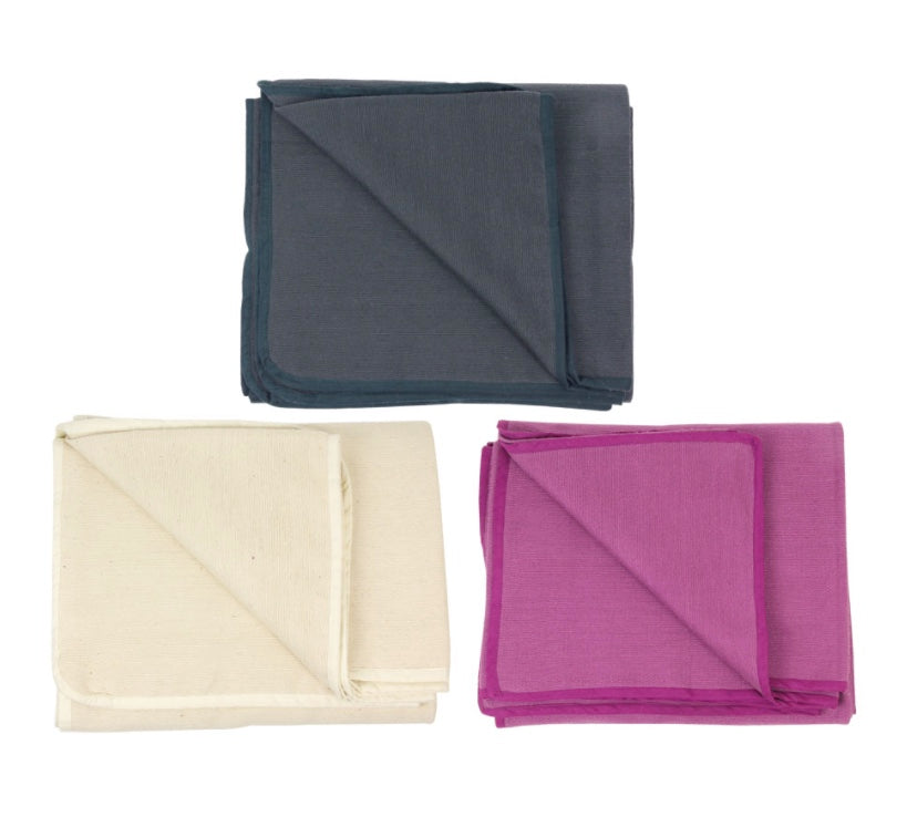 Yoga Mad Hand Woven Cotton Yoga &#39;Seamless&#39; Blanket